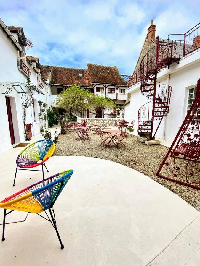 Nuit En Brenne Hotel Le Blanc Exterior photo